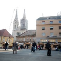 Kolona za tržnicu na Dolcu