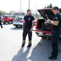 Vatrogasci i HGSS s dronovima nadgledavaju javne površine na kojima bi se mogli okupljati građani