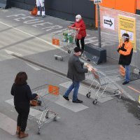 U Austriji otvoreni mali dućani i vrtni centri