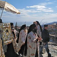 Atos, Grčka - Pravoslavni monasi u procesiji uoči Uskrsa