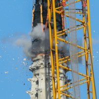 Rušenje vrha sjevernog tornja zagrebačke katedrale