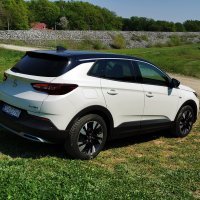 Opel Grandland X Ultimate 1.5D 130 MT6