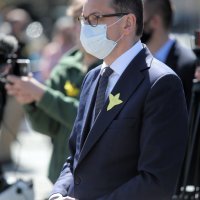 Odavanje počasti junacima varšavskog geta