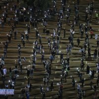 Prosvjed u Tel Avivu uz pridržavanje razmaka od dva metra