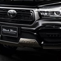 Toyota Hilux 'Sports Line Black Bison'