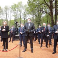 Donja Gradina: Dodik pozvao Srbe da zbog Jasenovca podupiru RS