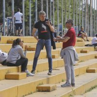 Zagreb: Sunčano i toplo vrijeme izmamilo brojne građane na Jarun