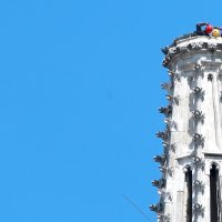 Alpinisti na vrhu zagrebačke katedrale