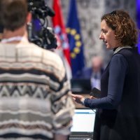 Nina Obuljen Koržinek