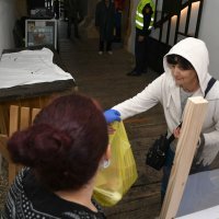 Đurđevac: Umjesto tradicionalne proslave praznika rada održana je podjela graha "Grah to go"