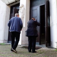 Nakon popuštanja mjera održana misa u crkvi Majke Božje Lurdske