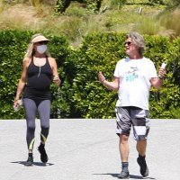 Goldie Hawn i Kurt Russell zajedno i u karanteni: I nakon 37 godina  zajedničkog života ne mogu jedno bez drugoga - tportal
