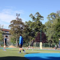 Zagrepčani su pohrlili u parkove, dječja igrališta i sportske terene za rekreativce