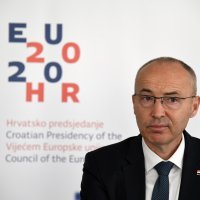 Damir Krstičević podnio ostavku na mjesto potpredsjednika Vlade i ministra obrane RH