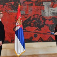 Aleksandar Vučić, Hidajet Biščević