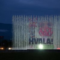 Fontane osvjetljene u znak zahvale medicinskim sestrama i tehničarima