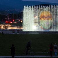 Fontane osvjetljene u znak zahvale medicinskim sestrama i tehničarima