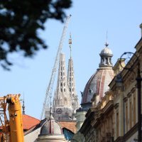 Postavljanje zamjenskog križa na zagrebačku katedralu