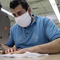 Odjel Mercedes-Benza, dizajnerska manufaktura u Sindelfingenu proizvodi ekskluzivne zaštitne maske