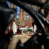 Sarajevo: Kardinal Vinko Puljić služio je Uskrsnu misu u praznoj crkvi