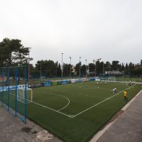 Zadar - Građani nakon popuštanja mjera opreza vježbaju na otvorenom djelu sportsko-rekreativnog centra Višnjik