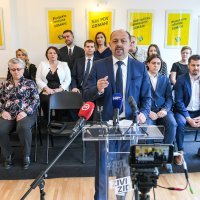 Zagreb: Živi zid i Promijenimo Hrvatsku predstavili program za predstojeće parlamentarne izbore