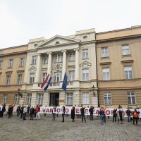 Prosvjed zbog raspuštanja Sabora prije donošenja Zakona o obnovi Zagreba