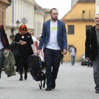 Prosvjed zbog raspuštanja Sabora prije donošenja Zakona o obnovi Zagreba