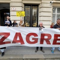 Prosvjednici na Markovom trgu