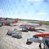 easyJet