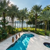 Dom Glorije i Emilija Estefana