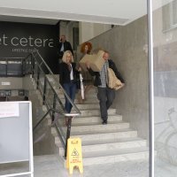 Ana Karamarko izlazi iz prostorija svoje tvrtke