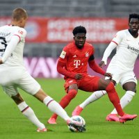 Bayern (Alphonso Davies) - Eintracht (Stefan Ilsanker)
