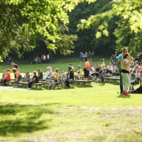 Zagreb: Nedjeljno poslijepodne u parku Maksimir