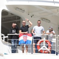 Kruzer Carnival Breeze s Hrvatima usidrio se u Dubrovniku
