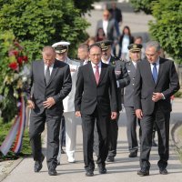 Povodom Dana hrvatske vojske na Mirogoju položeni vijenci