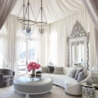 Dom Khloe Kardashian