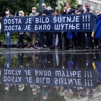 Sarajevo: Mirna prosvjedna šetnja u organizaciji političke stranke Platforma za proges