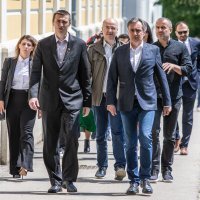 Miroslav Škoro i Ivan Penava u Vukovaru najavili kako zajedno izlaze na parlamentarne izbore