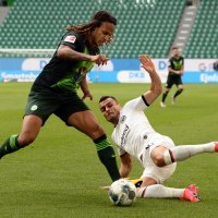 Wolfsburg (Kevin Mbabu) - Eintracht Frankfurt (Filip Kostić)
