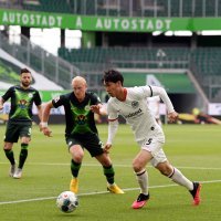 Wolfsburg (Xaver Schlager) - Eintracht Frankfurt (Daichi Kamada)