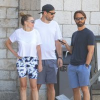 Sestre Ecclestone u obilasku grada s obitelji