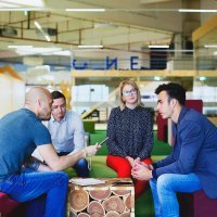 Luka Filipović u razgovoru s Holyijem