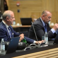 Dražen Bošnjaković, Tomo Medved