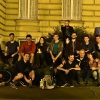 Zagreb: Veliki broj mladih na uličnom tulumu ispred HNK