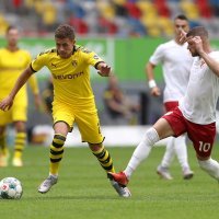 Fortuna Dusseldorf (Valon Berisha) - Borussia Dortmund (Thorgan Hazard)