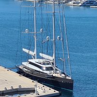 Superjahta – jedrilica 'Aquijo' u Gružu