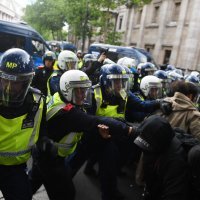 Sukob policije i prosvjednika u Londonu