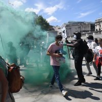 Sukob policije i prosvjednika u Londonu