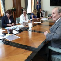 Zagreb: Kandidat talijanske nacionalne manjine Furio Radin predao DIP-u kandidacijske liste